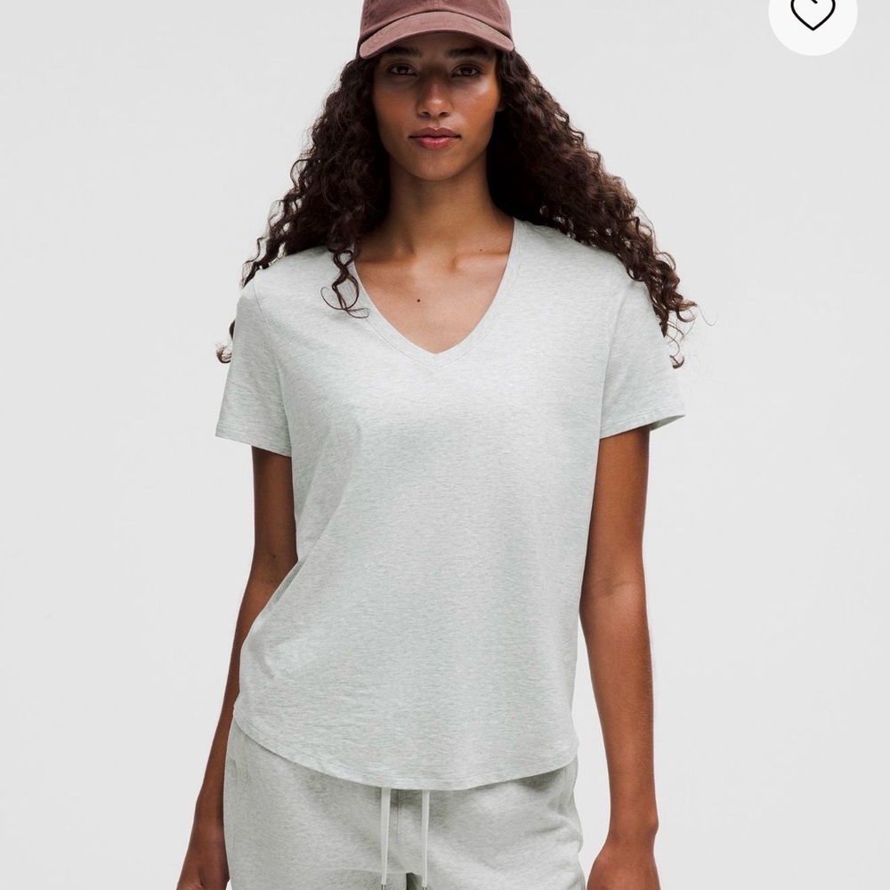 Lululemon love v neck t shirt
